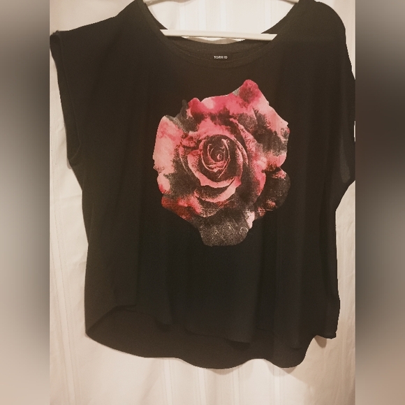 Women's Red Rose Blouse - Picture 1 of 4